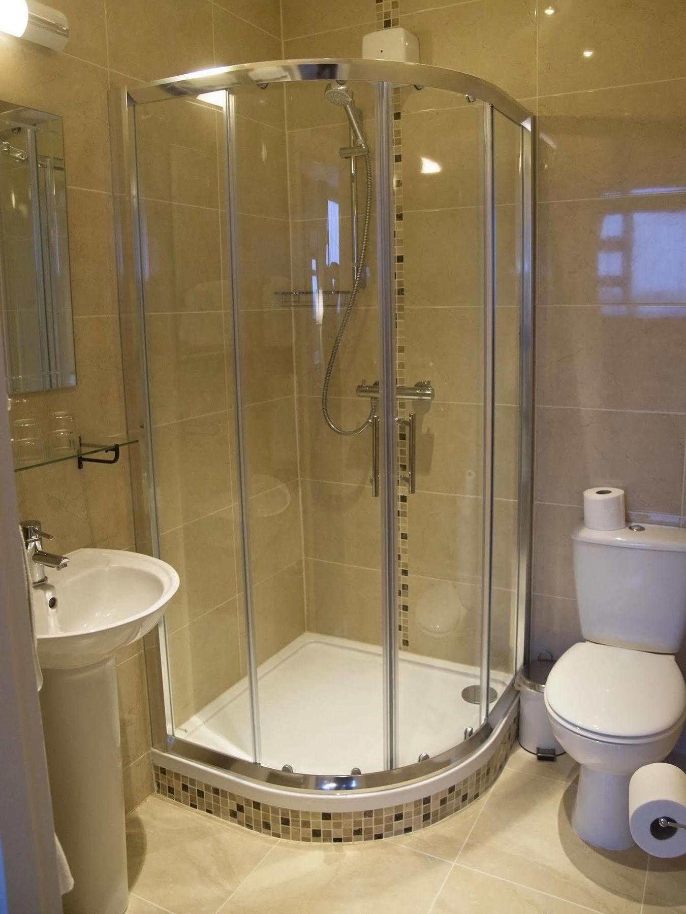 Hillview Self Catering Apartment Lusk ภายนอก รูปภาพ
